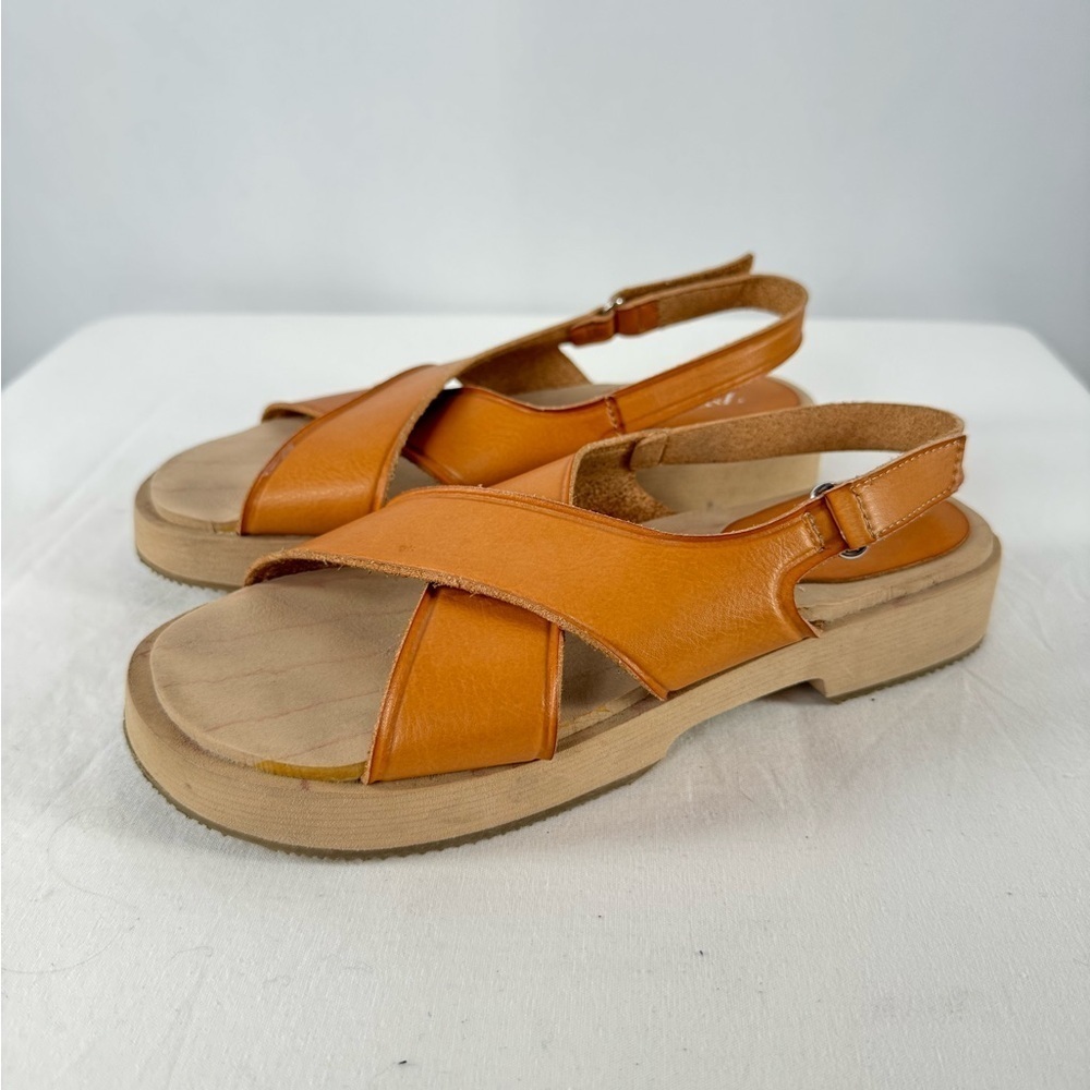 Zara Leather Criss Cross Strap Sandal in Brown Size 6‎ or 36 - Picture 2 of 9